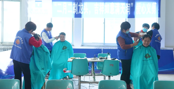 �������ʹ���-׷�󿵽�,����һ������