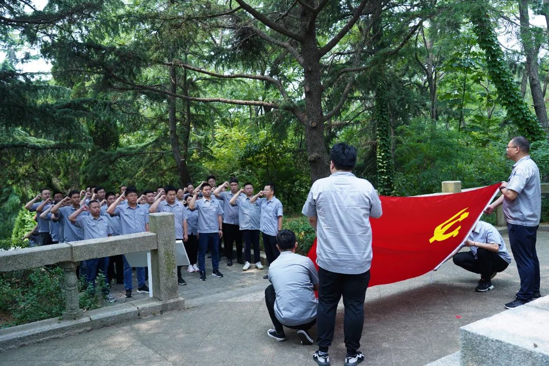 �������ʹ���-׷�󿵽�,����һ������